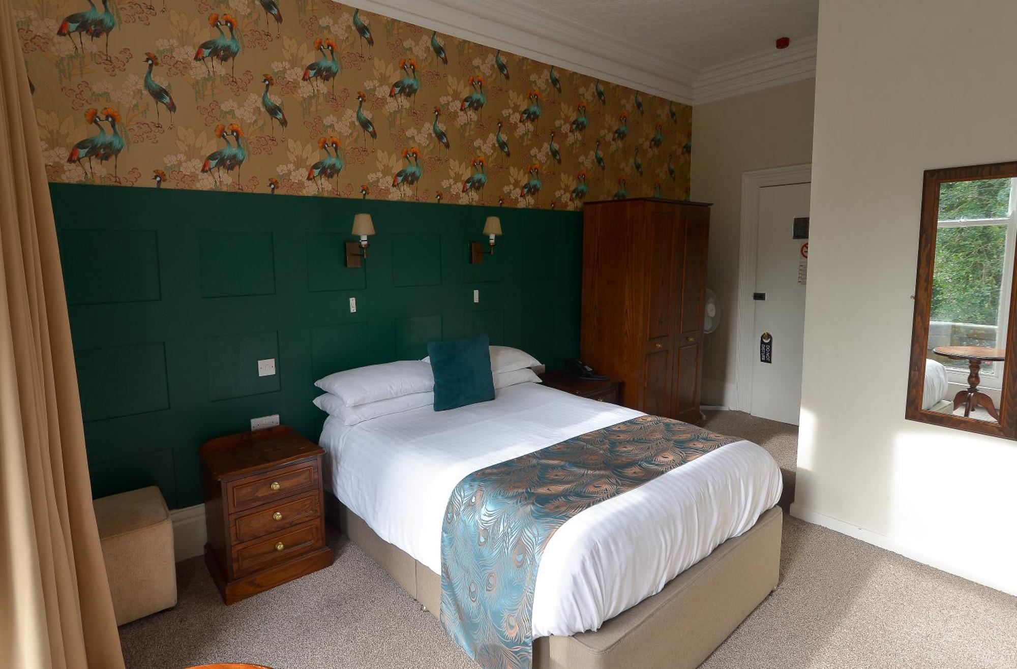 Hall & Restaurant Hotel