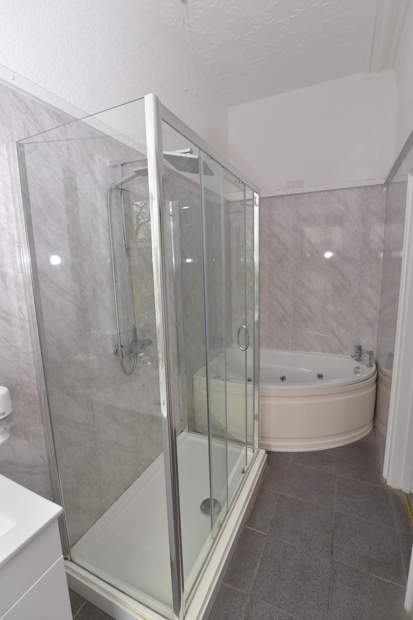 Hall & Restaurant Hotel 4*