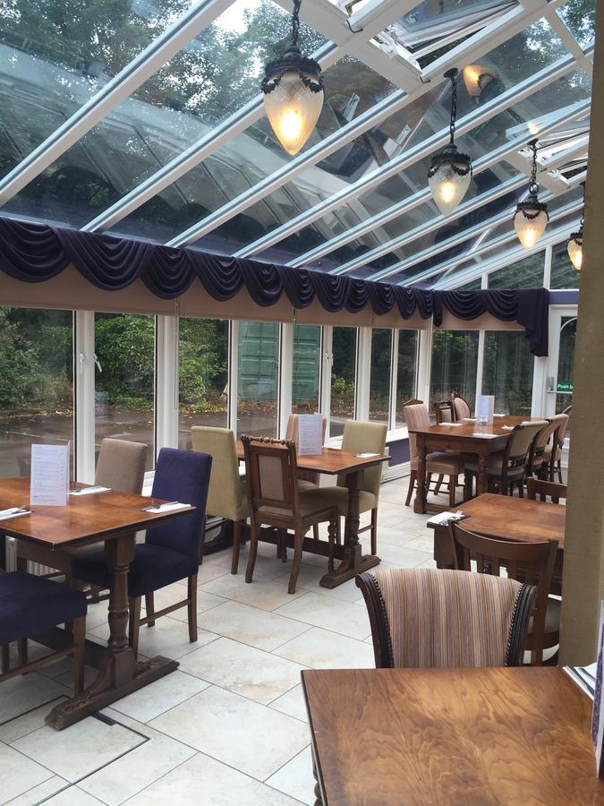Hall & Restaurant Steeton